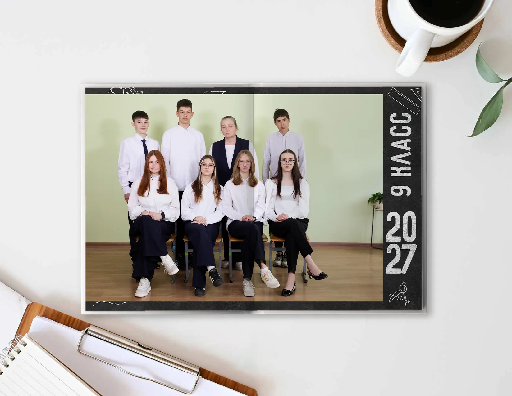 2. Шаблон фотокниги «Blackboard»
